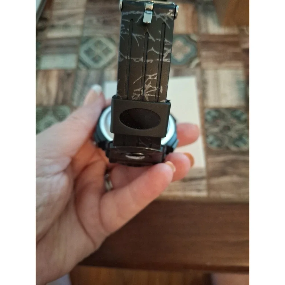 NIB Lavaredo Mens Digital Watch. Blk/Grey,LED Backlight,date,alarm,stopwatch.